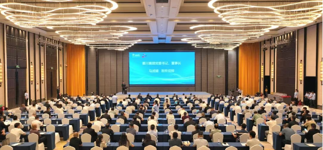 【60年慶 · 工廠開放日】數(shù)智秦川·裝備領(lǐng)航—誠邀用戶感恩答謝“回家之旅” 誓與用戶攜手共進“未來之約”